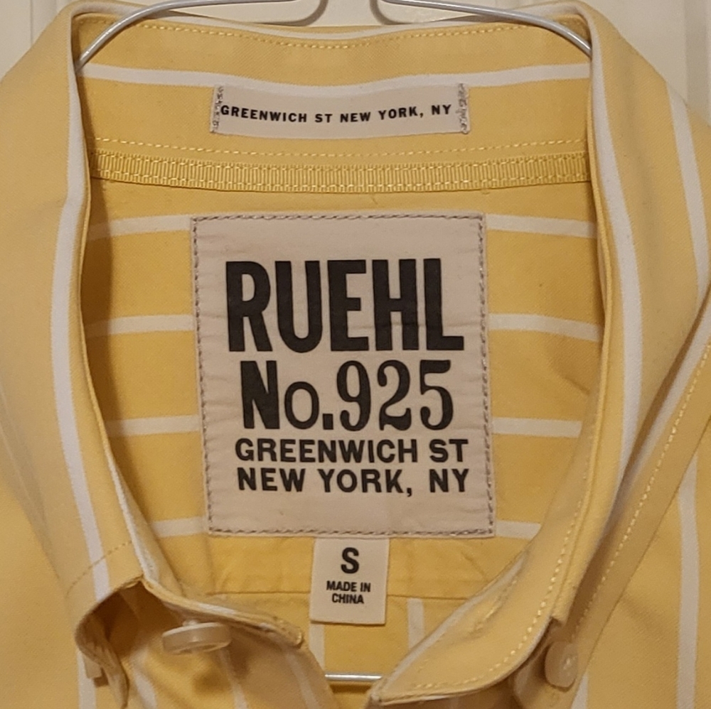 Ruehl Men's Button Down Shirt